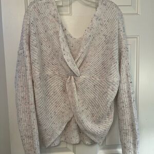 Cozy Knit Twist Sweater - Cream